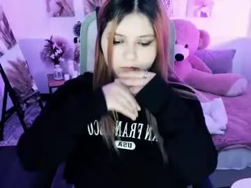 Live Porn with diaangell - Chaturbate