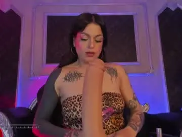 Watch Live Sex Cams with prettybullet - Chaturbate