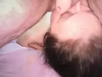 Adult Video Chat with iskrenv - Chaturbate