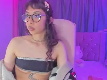 Free Porn Cam with kiara_lovelyy - Chaturbate