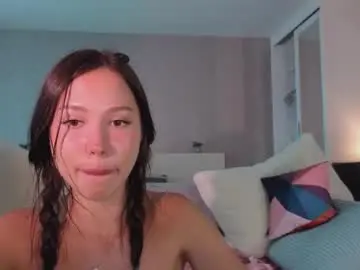 Live Sex with emelia_fox - Chaturbate