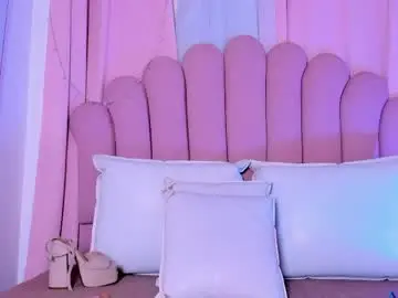 Watch Live Sex Cams with nicolemadrird - Chaturbate