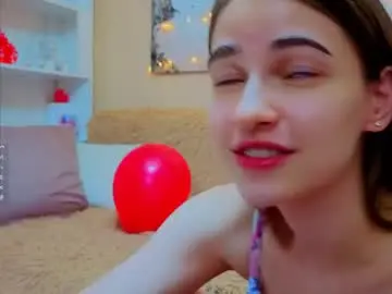 Live Porn with vikiberry - Chaturbate