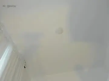 Sex Cam with allysnow - Chaturbate