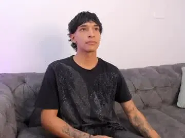 Private Sex Chat with kroywave - Chaturbate