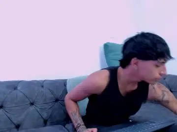 Adult Video Chat with kroywave - Chaturbate