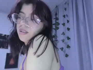 Sex Cam with sarahsmitt - Chaturbate