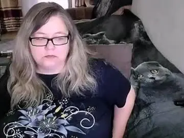 Live Sex Cam with tviks - Chaturbate