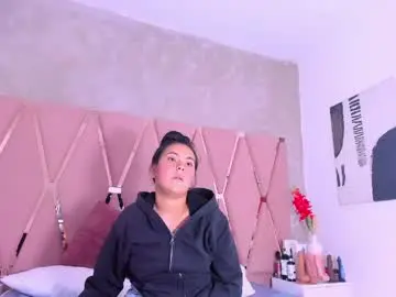 Sex Cam with emilyblack_1 - Chaturbate