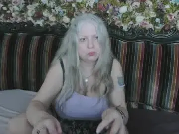 Live Sex Cam with mariabelladonna - Chaturbate