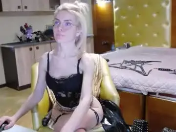 Free Live Porn with domcaprisse - Chaturbate