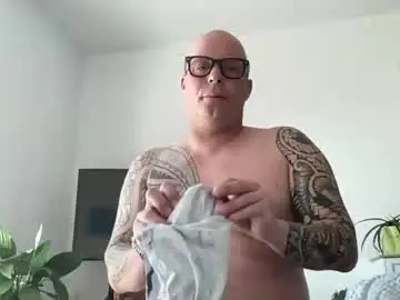 Watch Live Sex Cams with hot_sex83 - Chaturbate