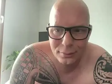 Live Sex Cam with hot_sex83 - Chaturbate