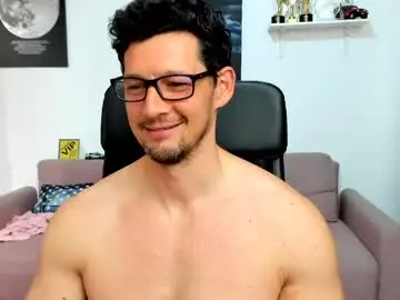 Live Porn with brutusk1 - Chaturbate