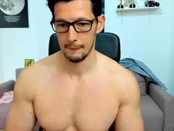 Live Porn with brutusk1 - Chaturbate