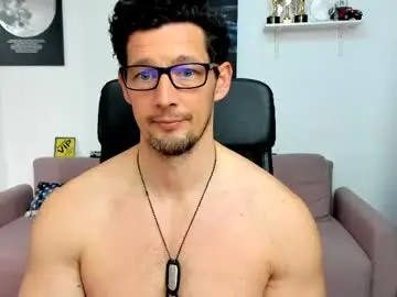 Live Porn with brutusk1 - Chaturbate
