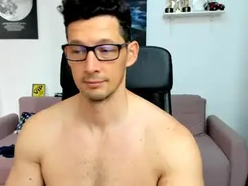 Sex Cam with brutusk1 - Chaturbate