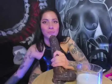 Live Porn with cherry_jenklins87 - Chaturbate