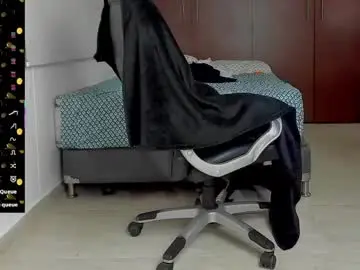 Live Sex Cam with dominic_joness - Chaturbate