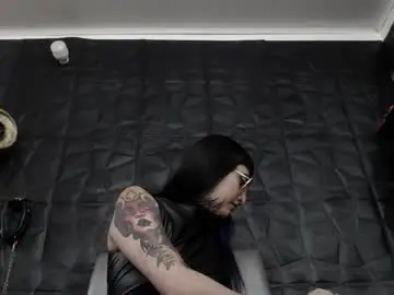 Best Webcam with agata_darkness - Chaturbate