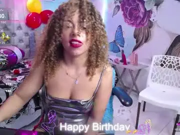 Free Live Porn with thalia_mills19 - Chaturbate