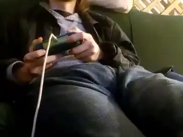 Free Porn Cam with biggestboiiii - Chaturbate
