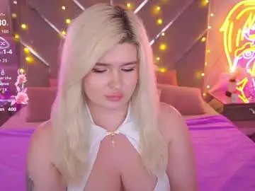 Nude Webcam with cocosecretss - Chaturbate
