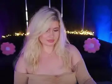 Free Live Porn with cocosecretss - Chaturbate