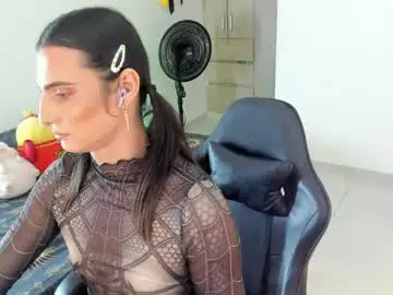 Sex Chat with _shantallskinny_ - Chaturbate