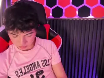 Best live sex cam show with cristopher_wild - Chaturbate