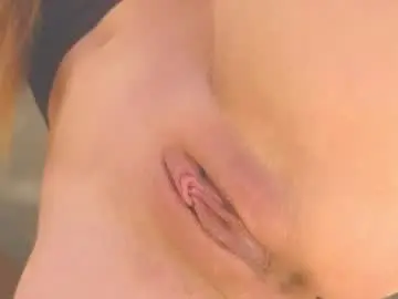 Live Porn with lili__roze_ - Chaturbate