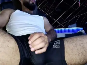 Live Sex Cam with ben_blaze - Chaturbate