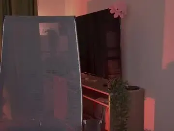 Free Live Porn with elliecutes - Chaturbate
