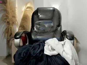 Adult Webcams with karlye_hot - Chaturbate