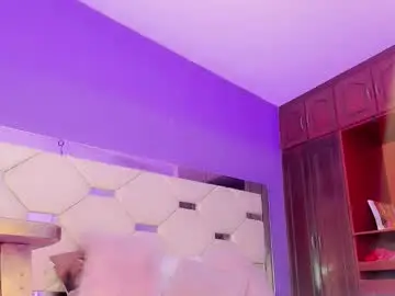 Free Porn Cam with liyenpain01 - Chaturbate