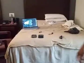 Live Porn with annaleecross - Chaturbate