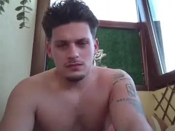 Live Sex Cam with roberto_twink1 - Chaturbate