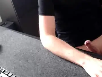 Free Porn Cam with christianwrbwd - Chaturbate