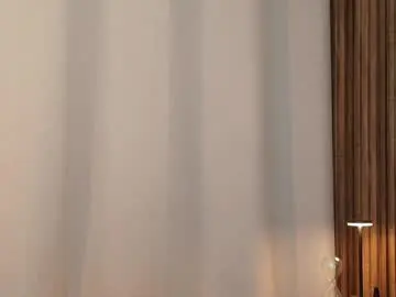 Live Sex Cam with ryamcoast - Chaturbate