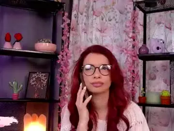 Adult Webcams with sophieraee - Chaturbate