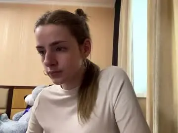 Live Porn with suzannetigerino - Chaturbate