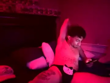Free Live Porn with bodyyattiyatti - Chaturbate