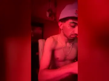 Live Sex Cam with bodyyattiyatti - Chaturbate