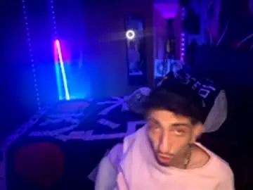 Best live sex cam show with bodyyattiyatti - Chaturbate