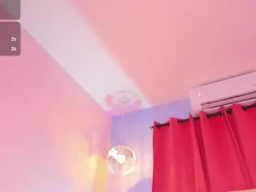 Live Sex Cam with sweetkimmie_ - Chaturbate