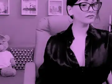 Sex Cam with chantallovely - Chaturbate