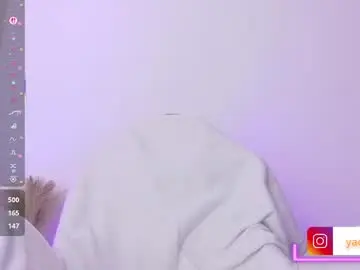 Live Sex Cam with liah__19 - Chaturbate