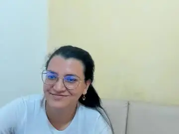 Live Sex Cam with marilyn_garcia - Chaturbate