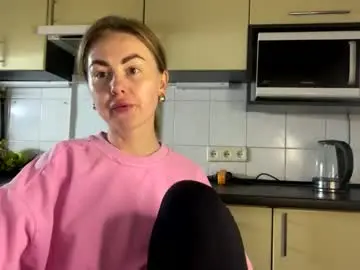 Watch Live Sex Cams with martaluna_ - Chaturbate