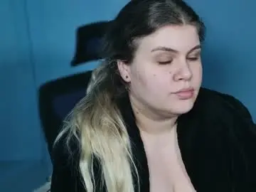 Live Porn with love_wiggy18 - Chaturbate